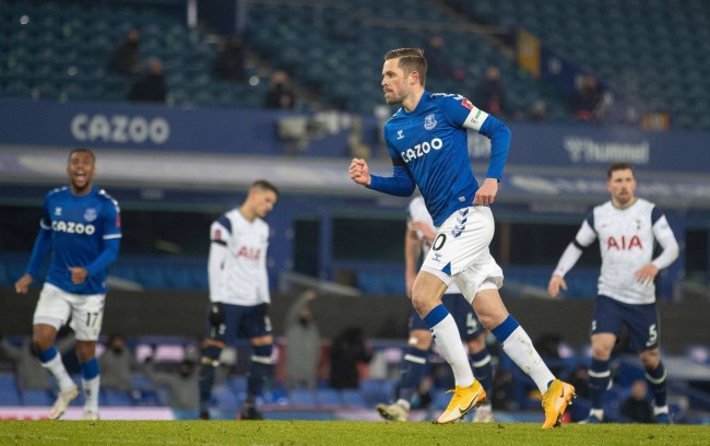 赛中一直徘 赛中一直徘